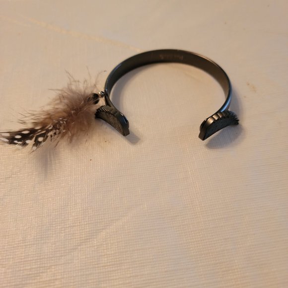 Closet clean out - Picture 4 of 16